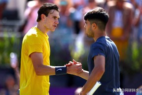 kaiyun官网入口穆雷在瑞士队比赛中爆冷，锐不可当引发热议！