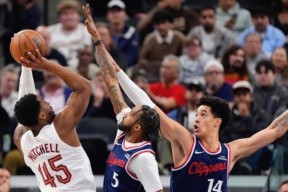 开云官网登录网页版包含冲刺阶段达拉斯独行侠调整名单以备全明星赛金州勇士窗口期复出首秀，这操作让人直呼：风云突变AC米兰国际比赛日战术微调的词条